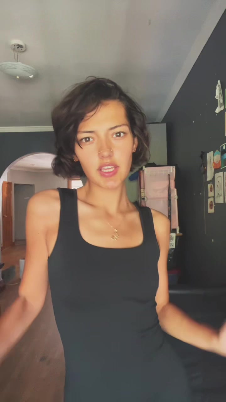 @whoisbunnie
