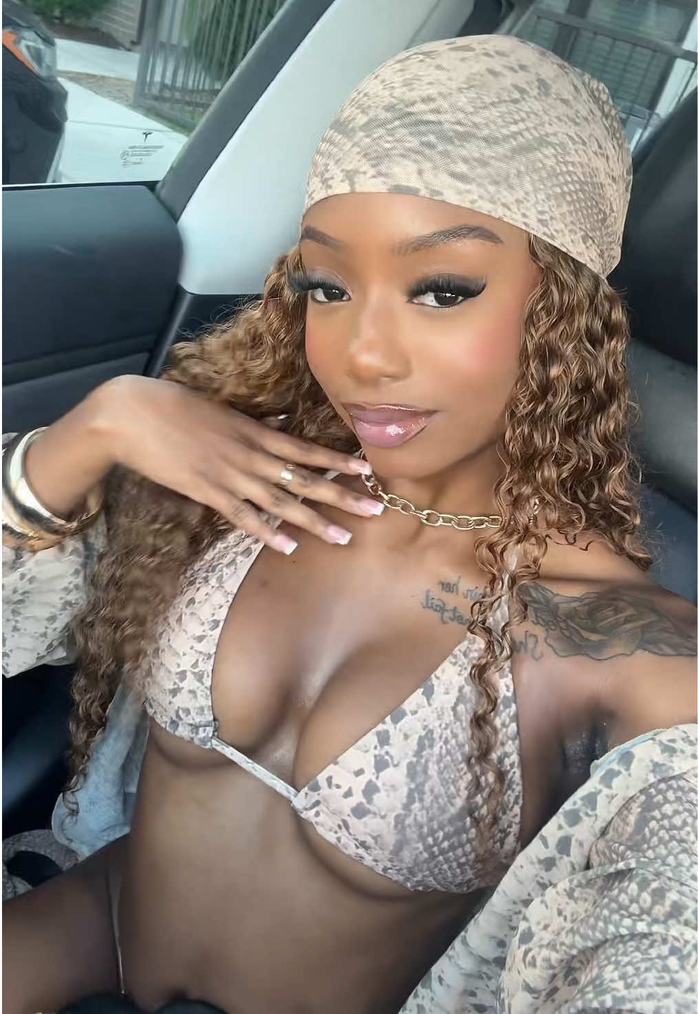 @Dabarbie 🎀