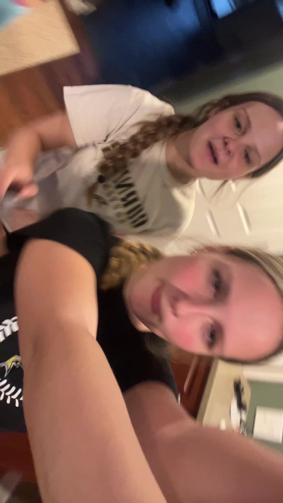@Julia 🦎