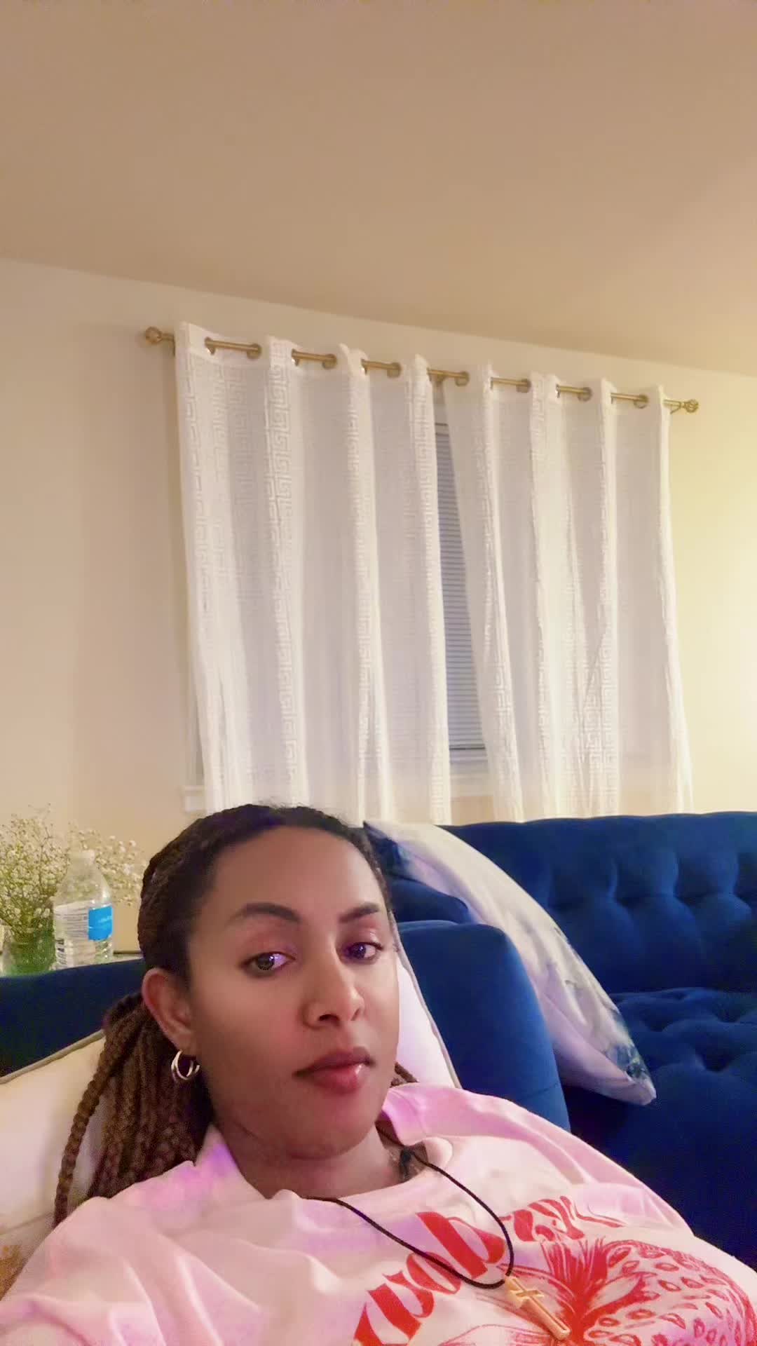 @Lilo 🇺🇸 belle🧚&zwj;♀️