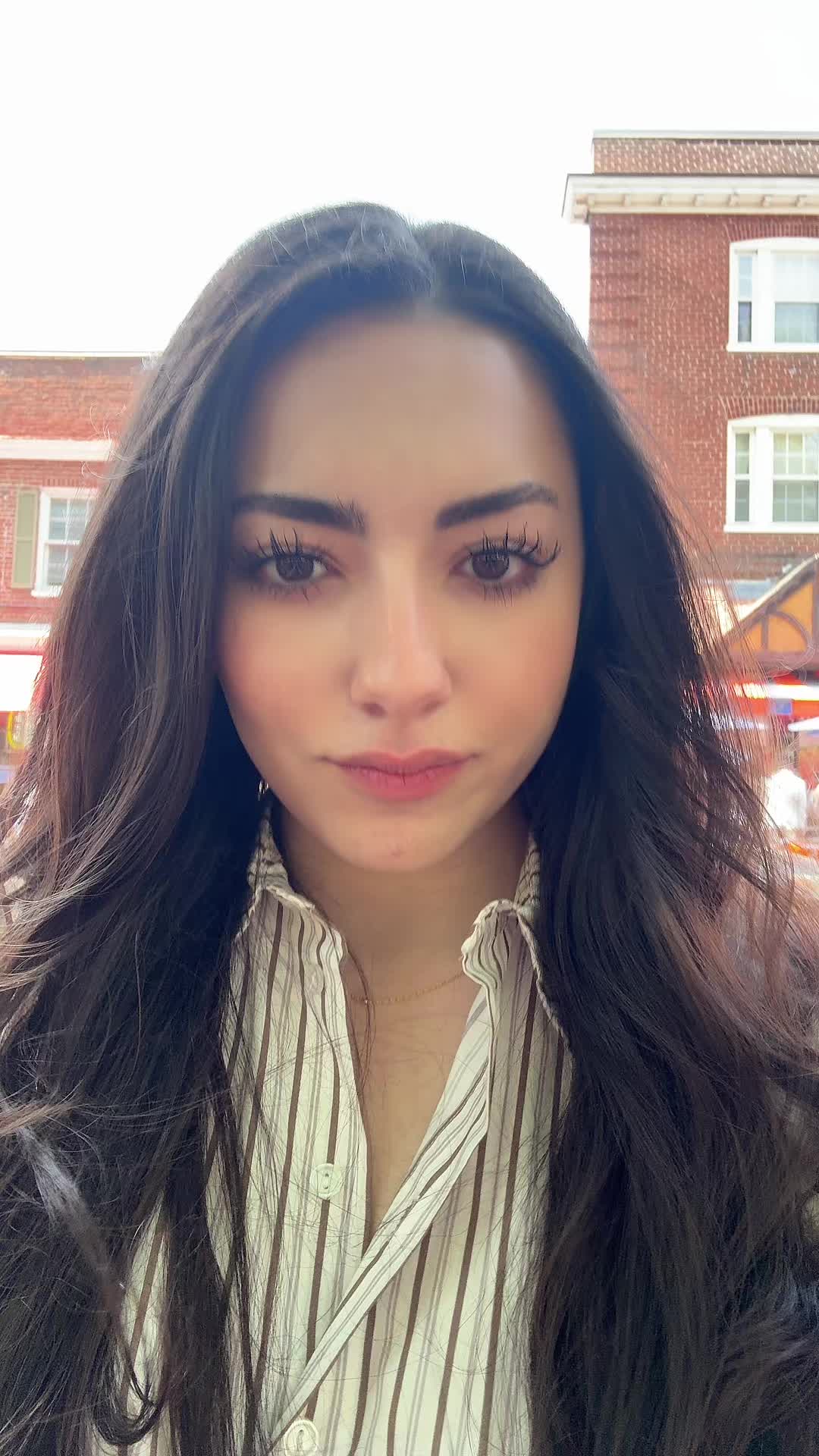 @Adriana