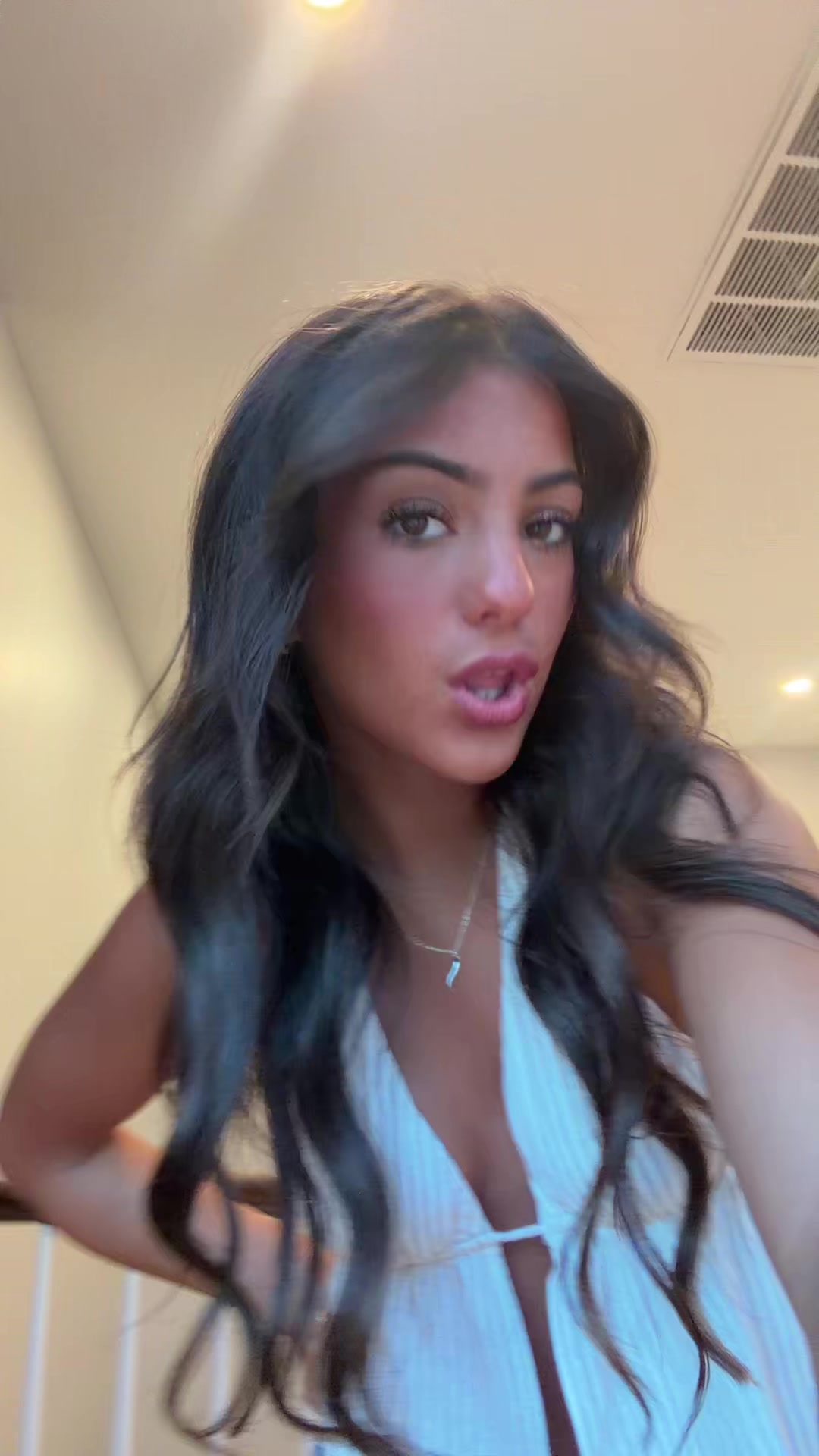 @danielledonononoohno