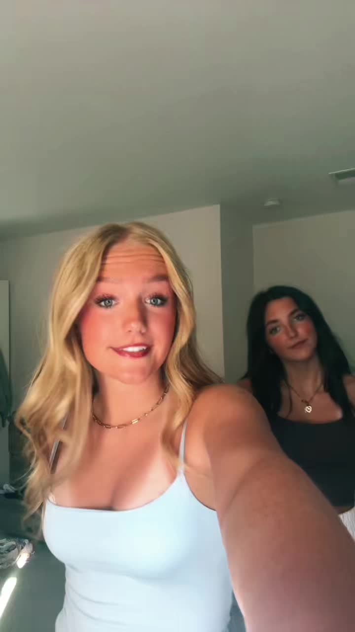 @zoesecretpriv3