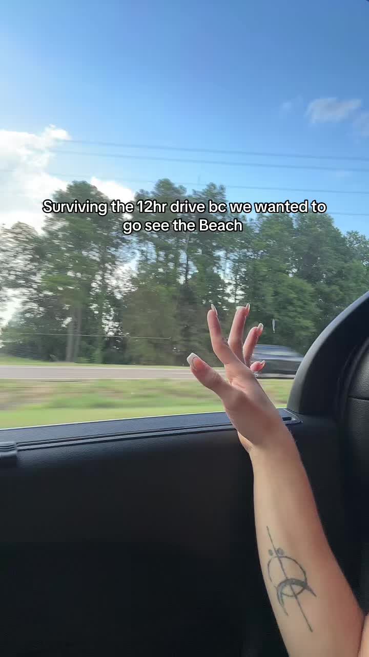 @MilfMommyTay