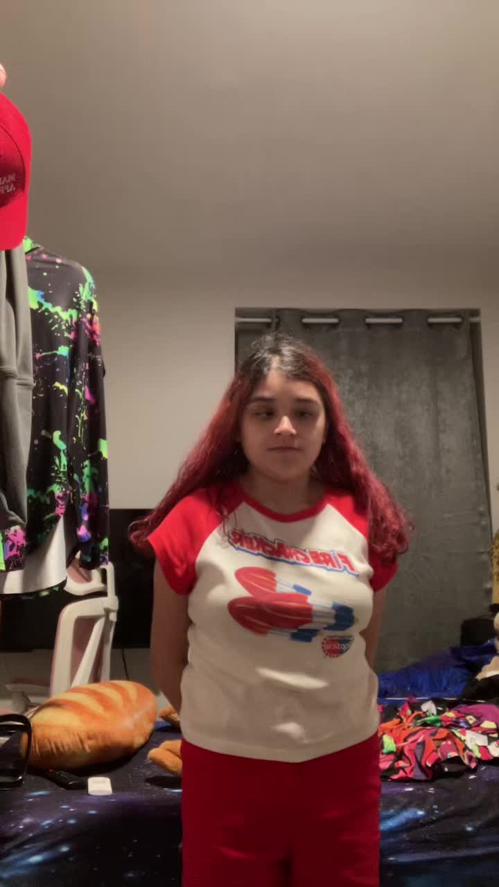 @LilHedghog