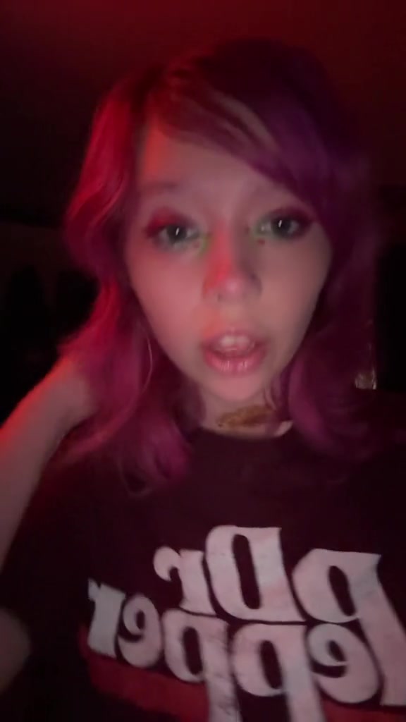 @Aaron 💜🩸