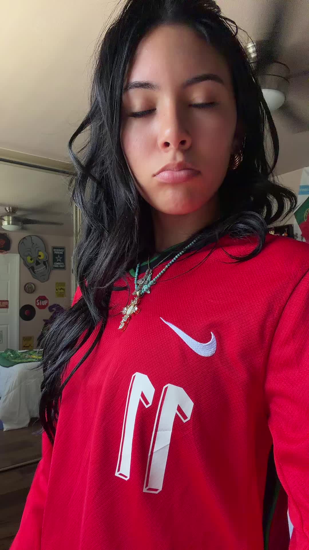 @evelynuh