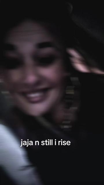 @De La Luna