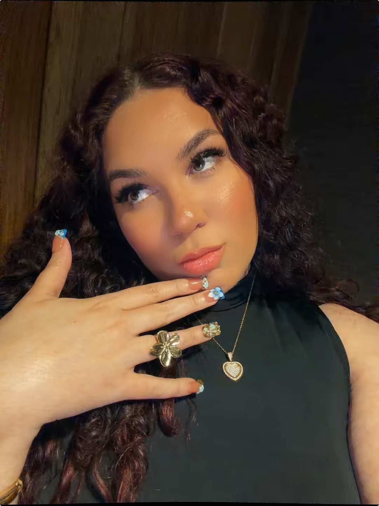 @Izzabella 🖤