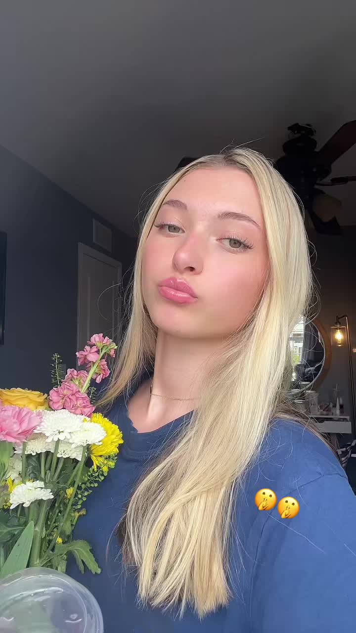 @_strawberryshortcak3