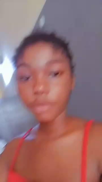@Luxina