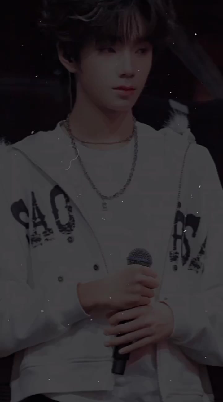 @⍣⃝✟✮٭gᥕᥱᥒ٭✮ ⍣⃝✟