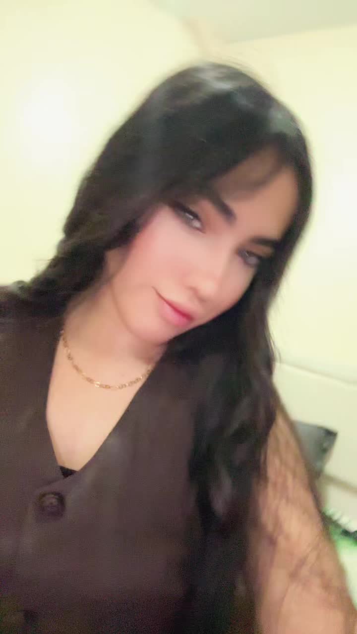 @👀