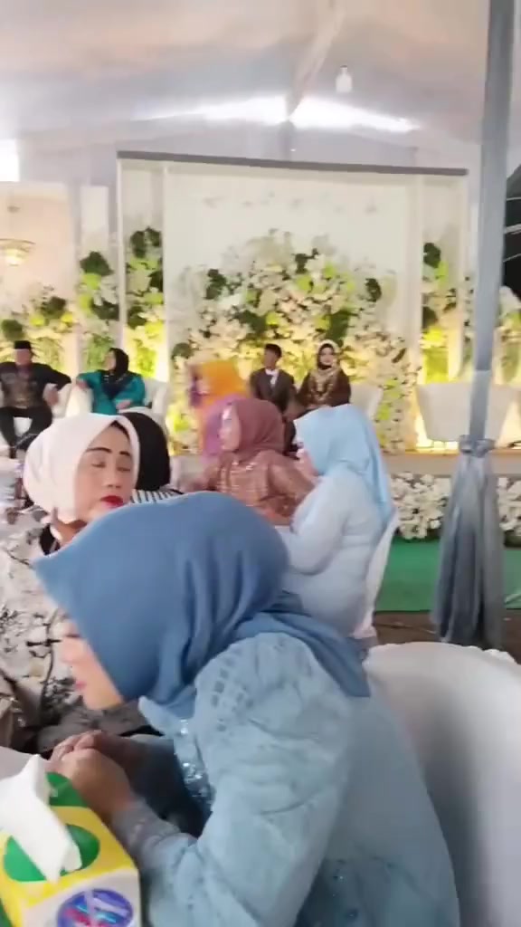 @Esna janda cantik  ✨🥰