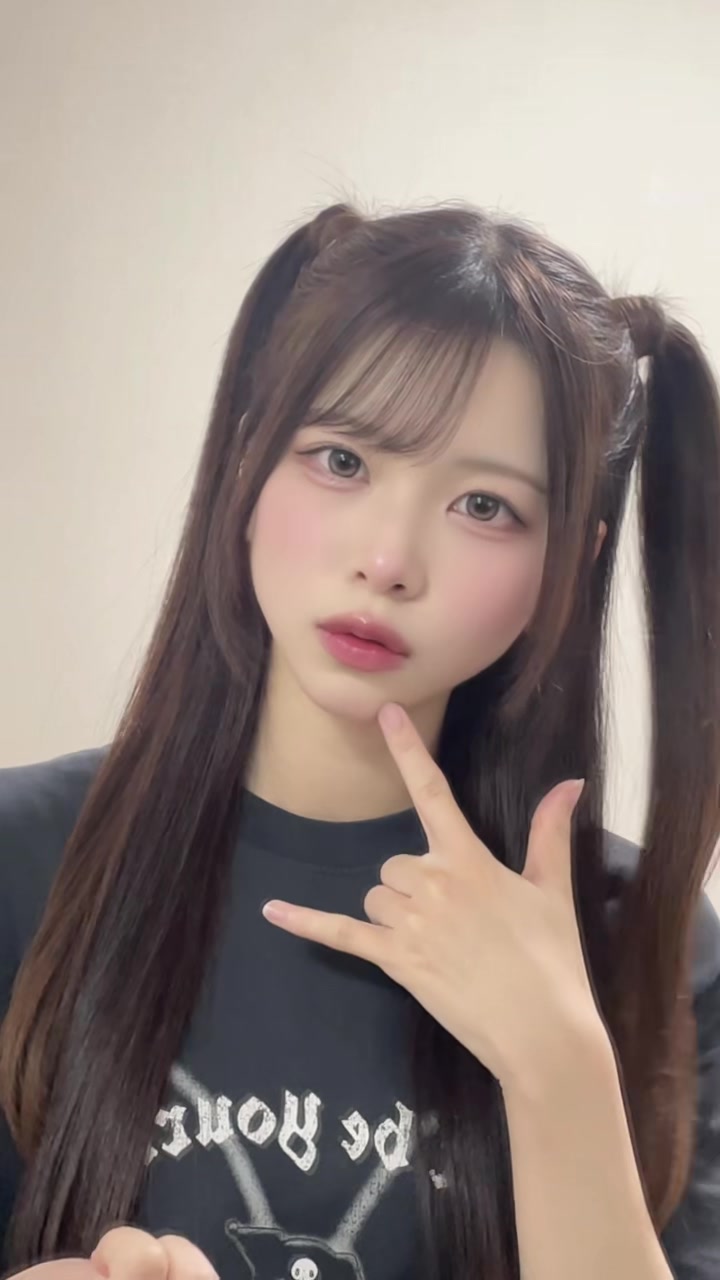 @キキ