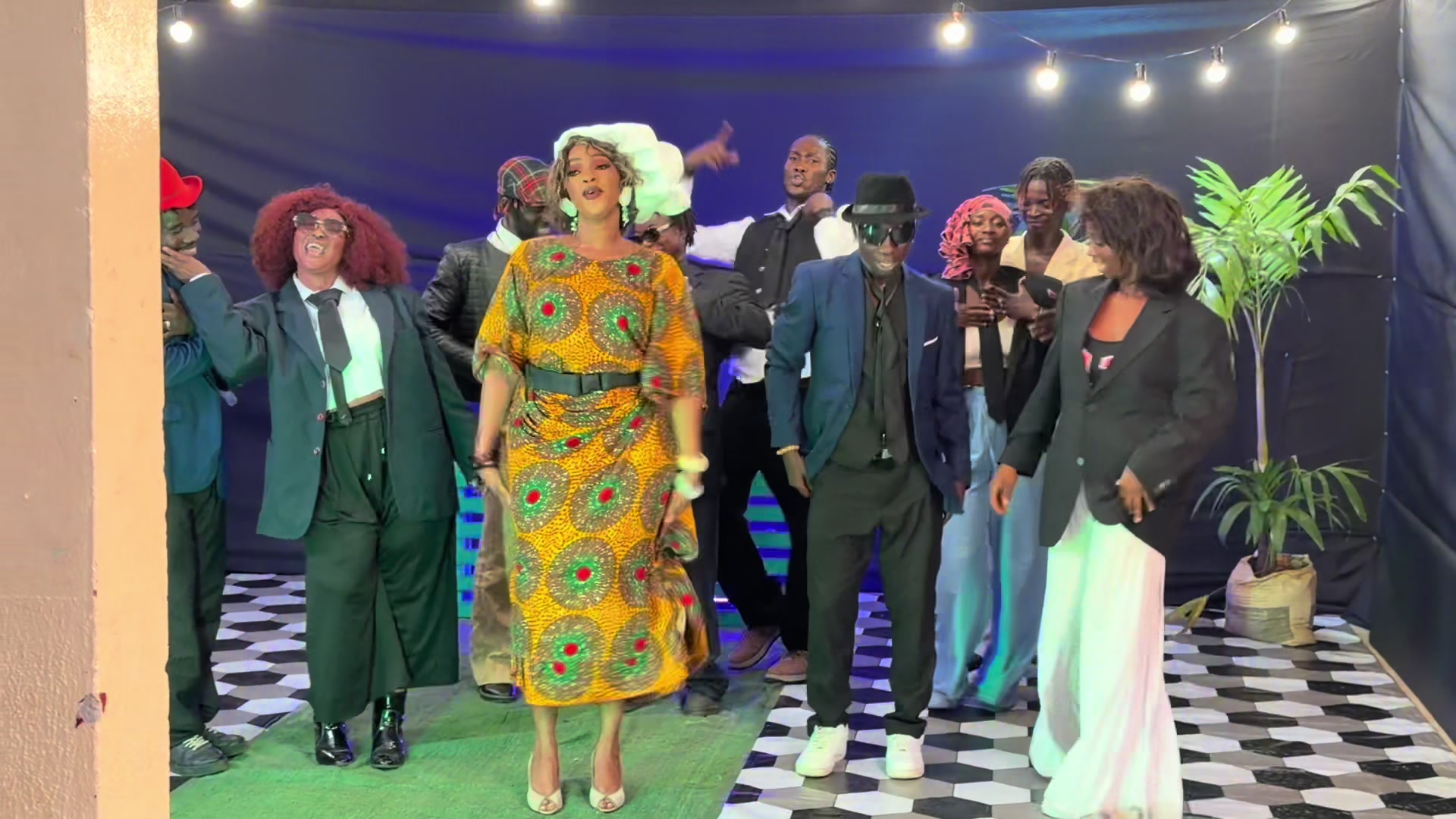 @Dj&eacute;lykaba Bintou