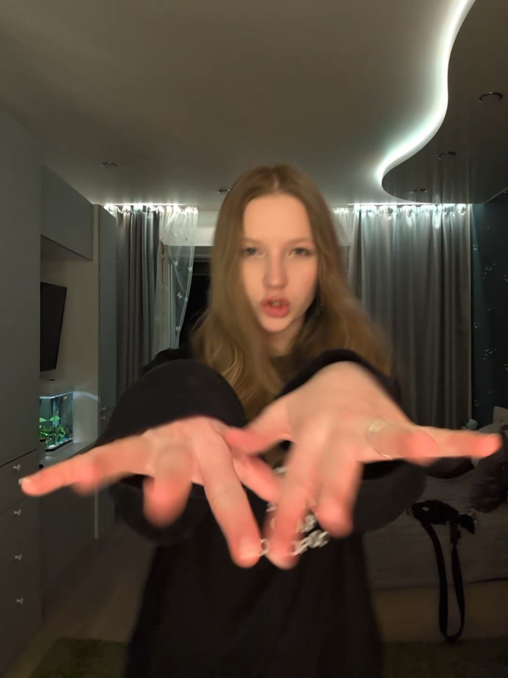 @алекса