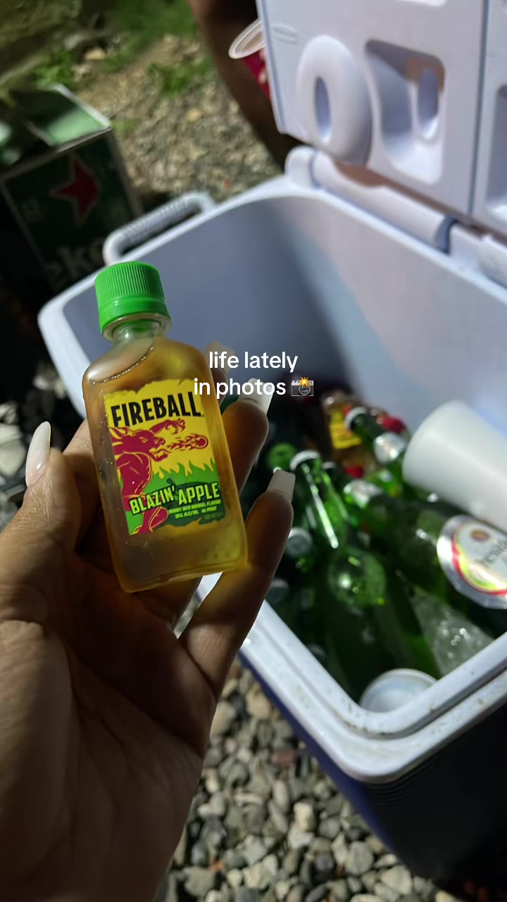 @️