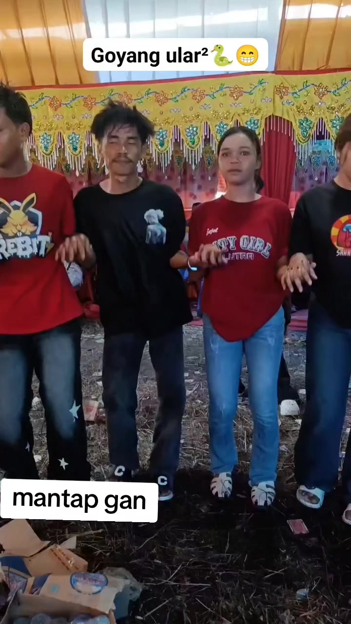 @Citra Lunaris Random