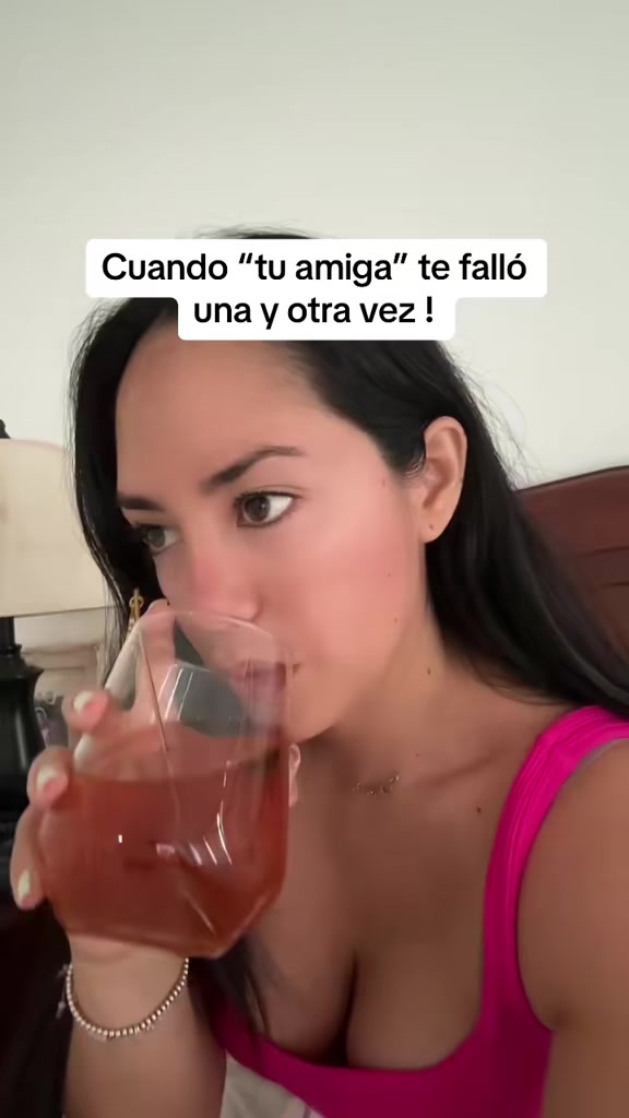 @Coraliamelo