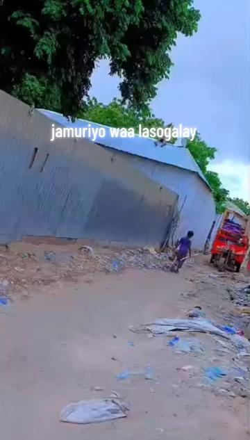 @Asal Dhalad Ina Hurdaye 143