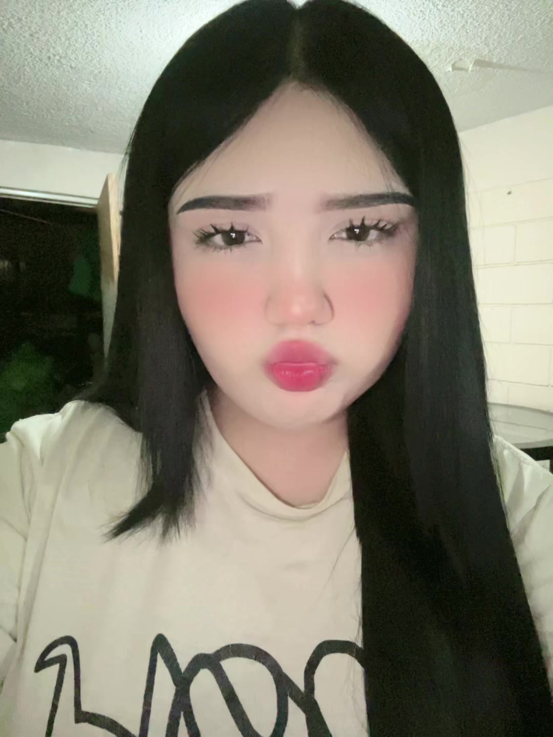 @𝗟 𝘂 𝗻 𝗮