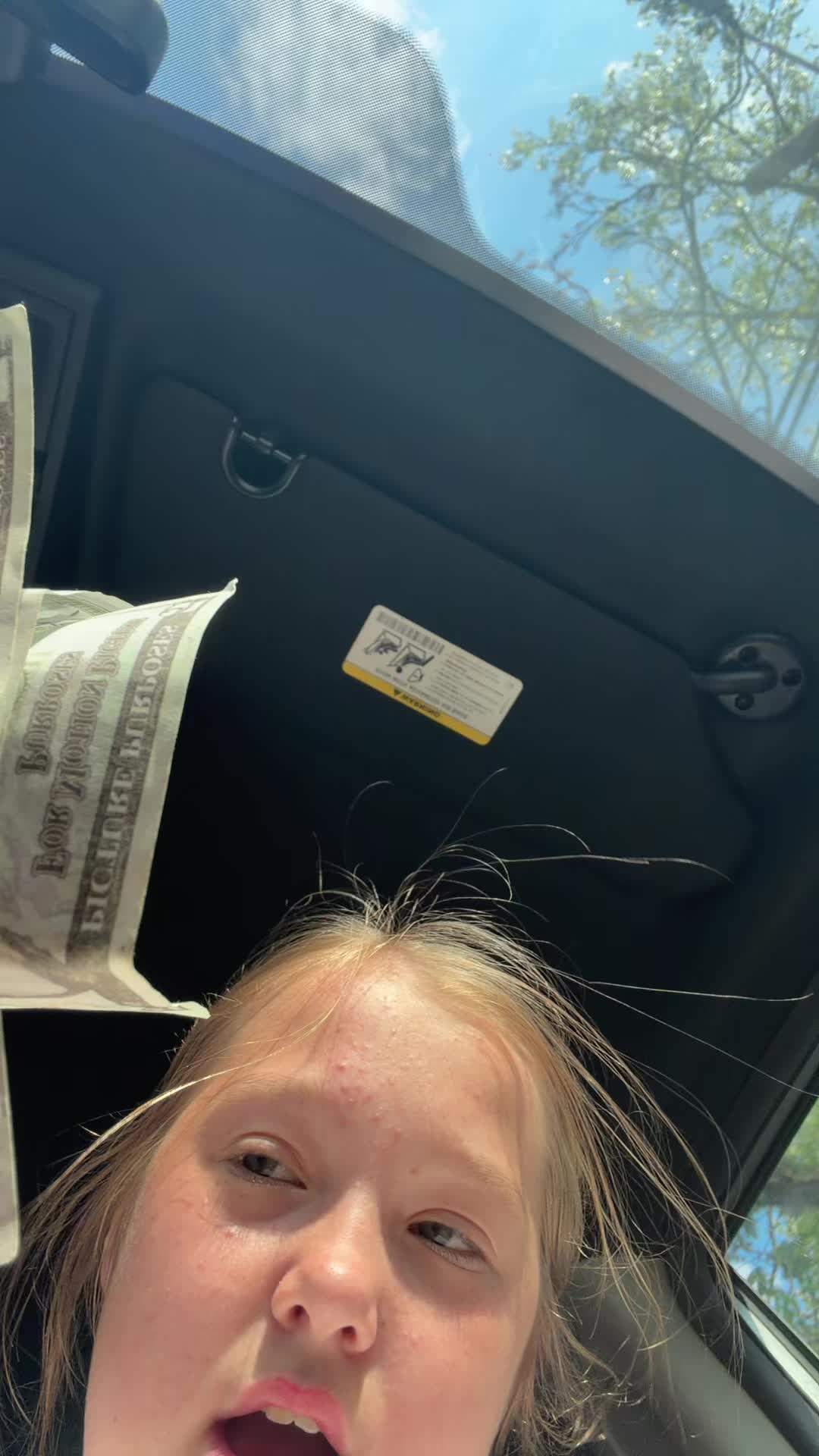 @Ariana