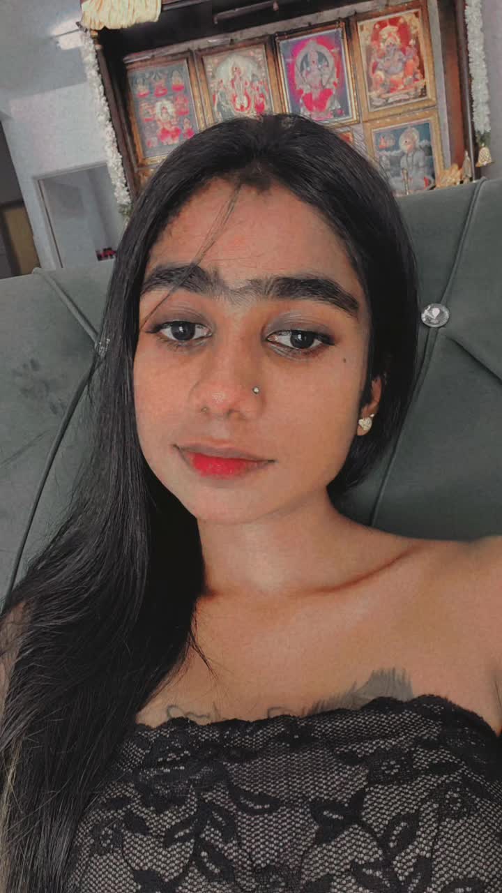 @varathan' s mummy 🤍