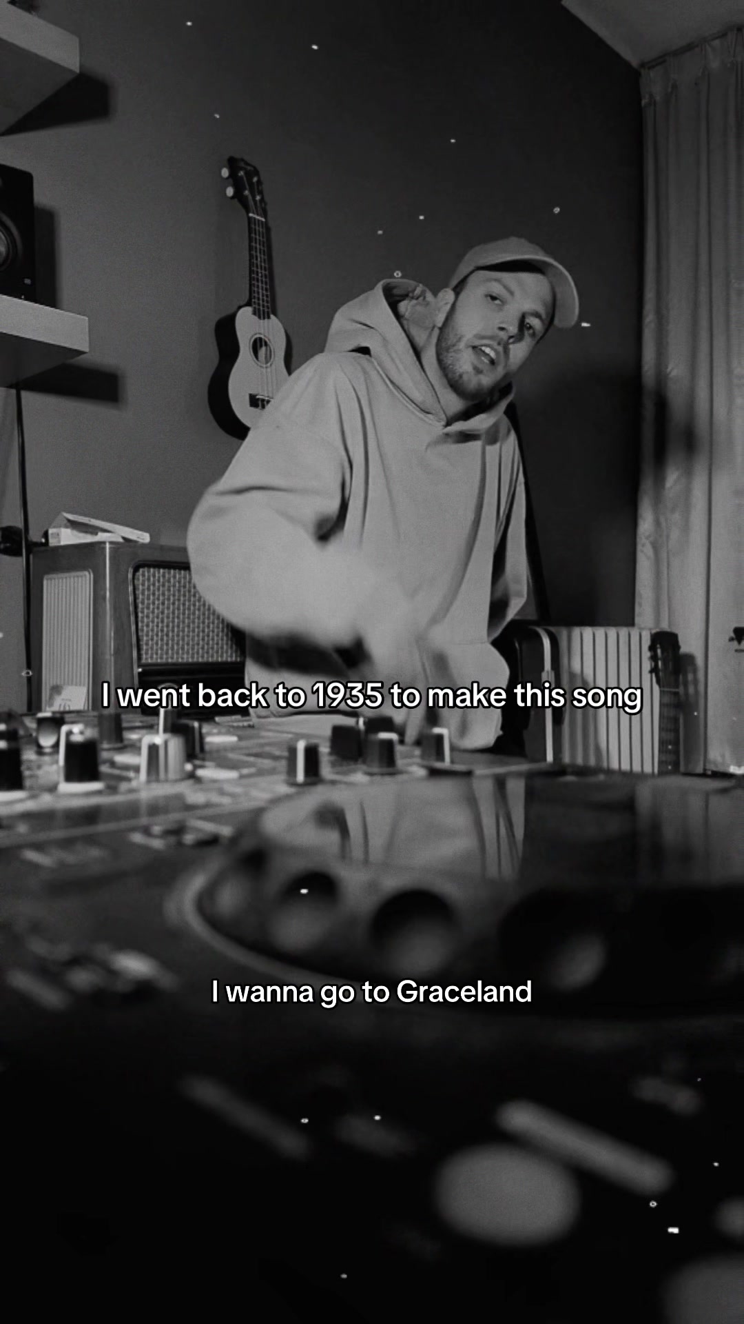 @yearboox