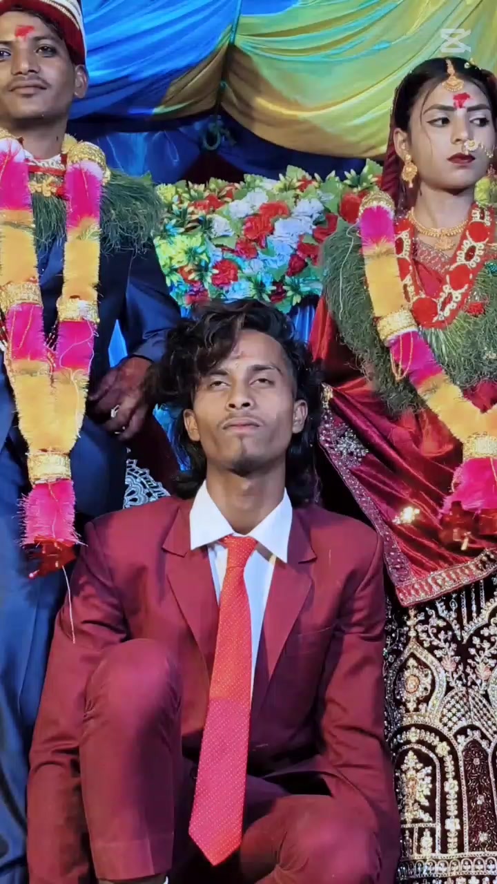 @🔥👑ᴬkash mahara⚡