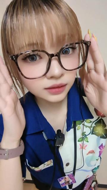 @れなれな