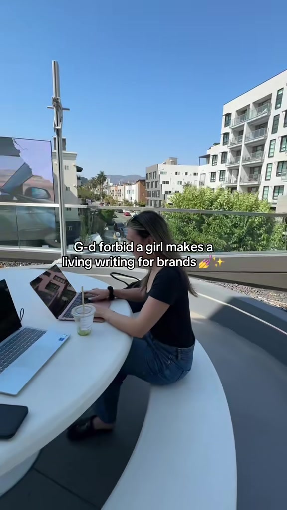 @Shiri | Brand Marketing