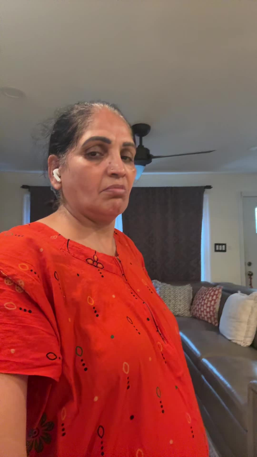 @Dollychopra USA ๐บ๐ธ