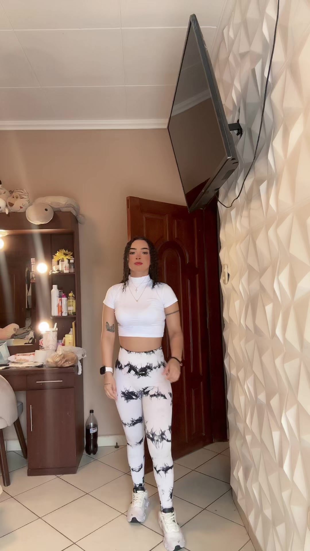 @majov17_