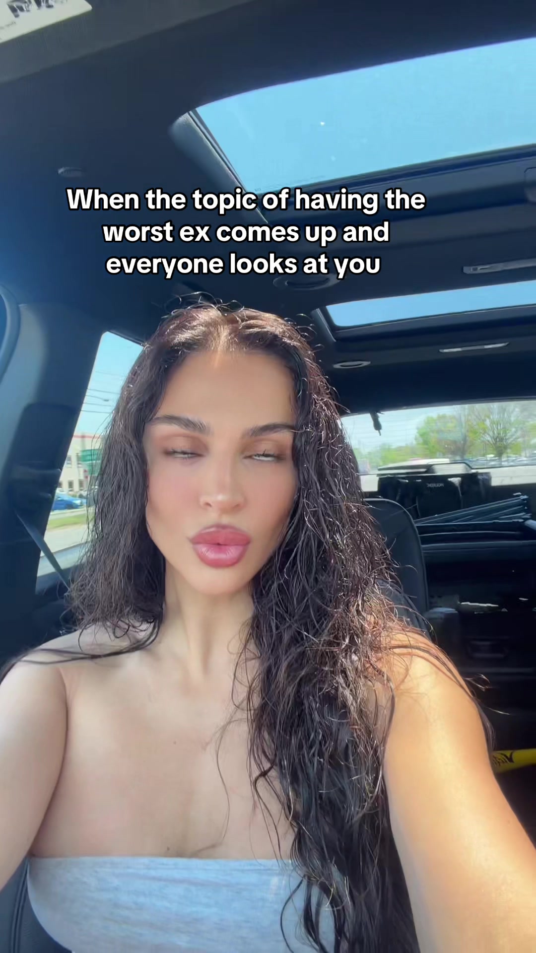 @nikkisarantos