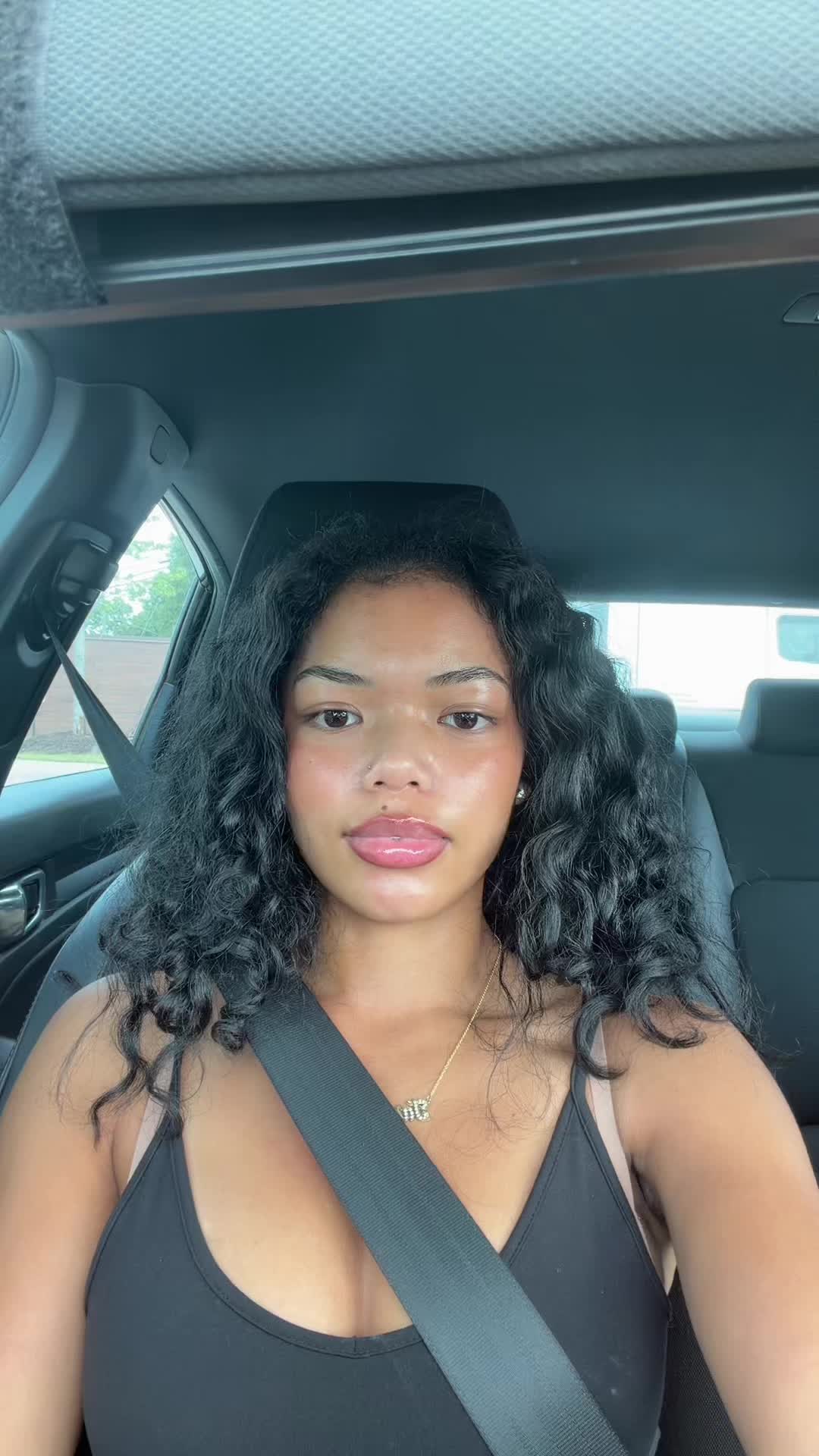 @T