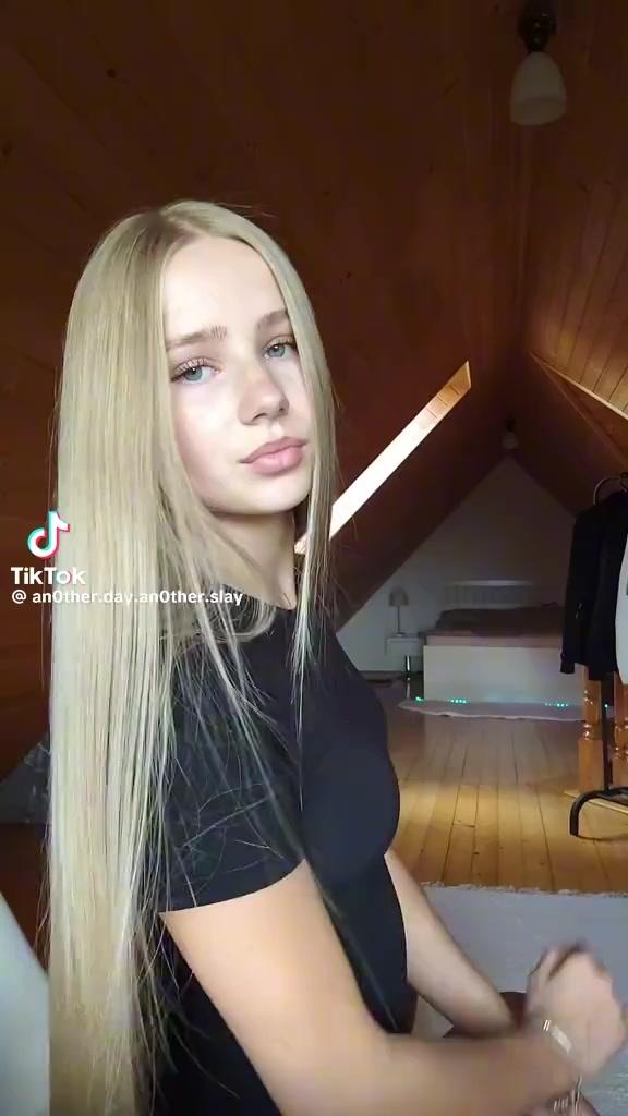 @R...