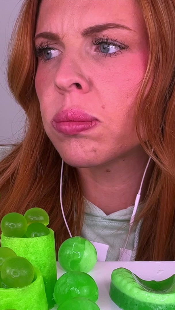 @HunniBee ASMR
