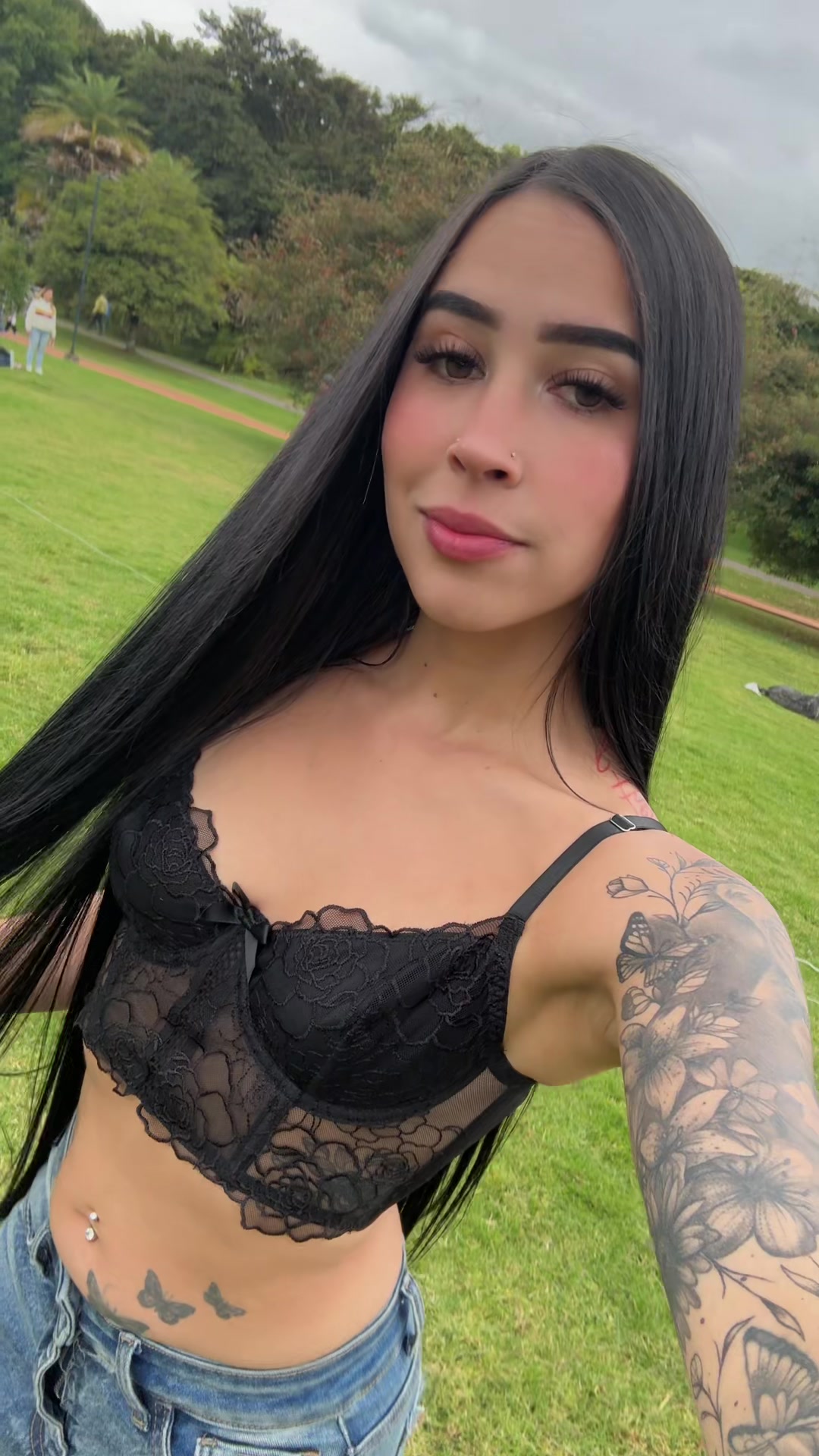 @Julieth 🐈⬛