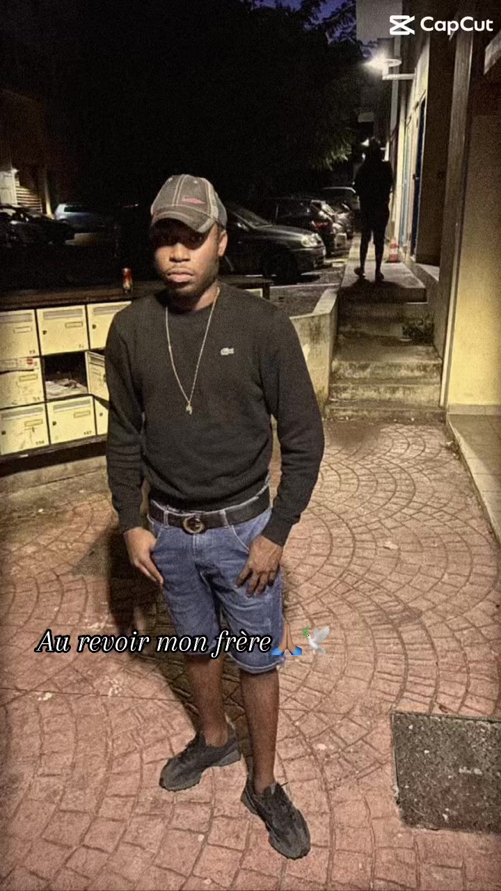 @24