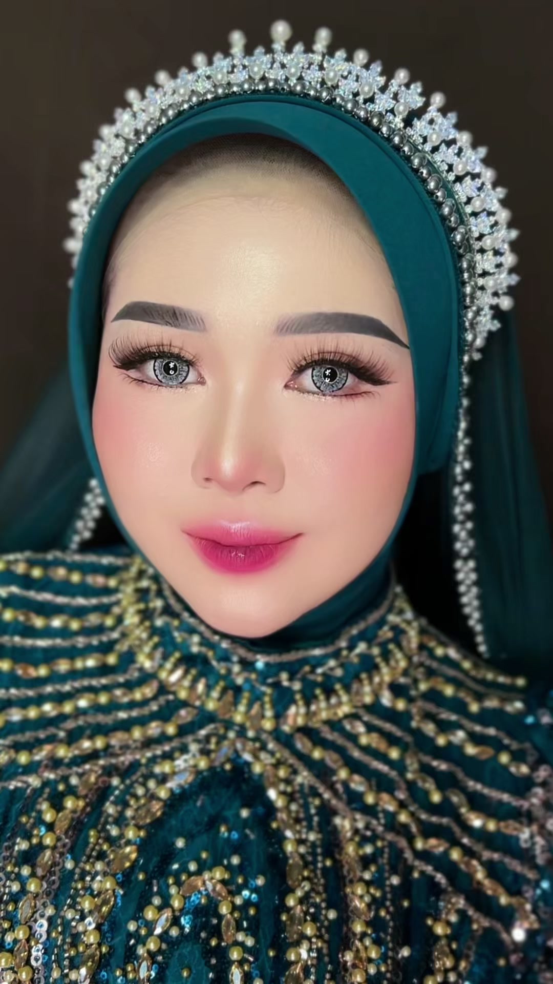 @Zahra Mua