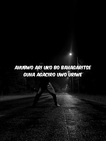 @ᴅᴇᴇ ꜱᴘᴇᴀᴋꜱ🎤