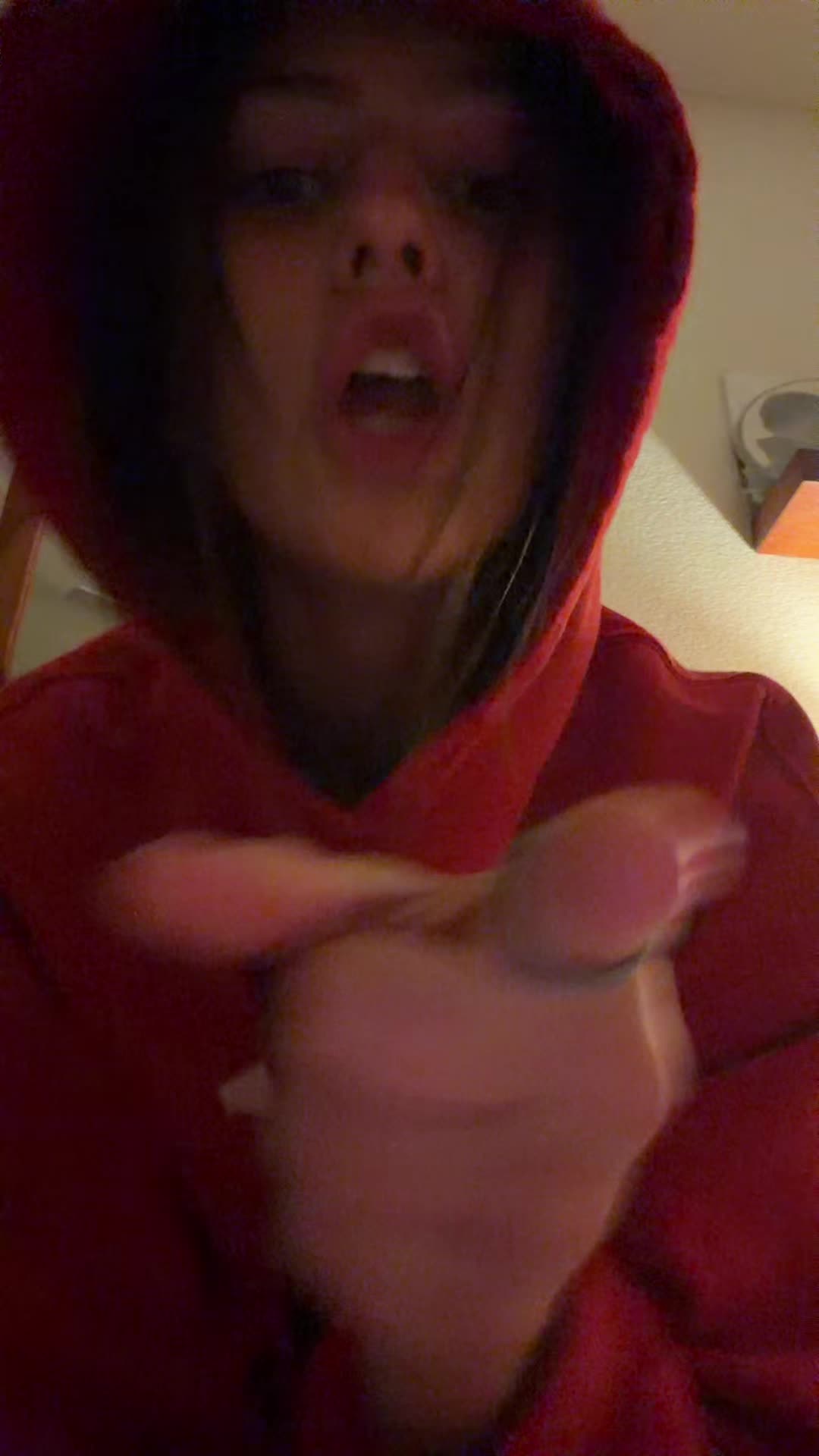 @bellaaa