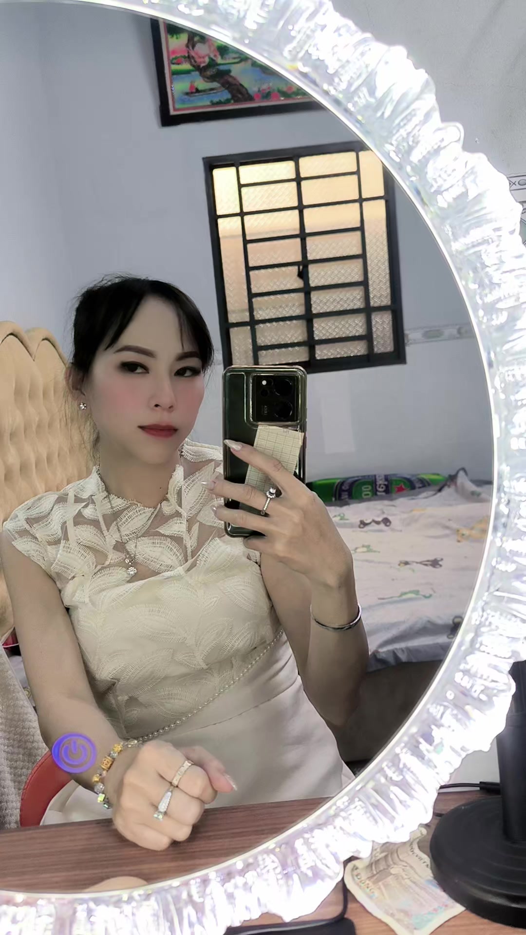 @Mẹ s&oacute;c_s&acirc;u