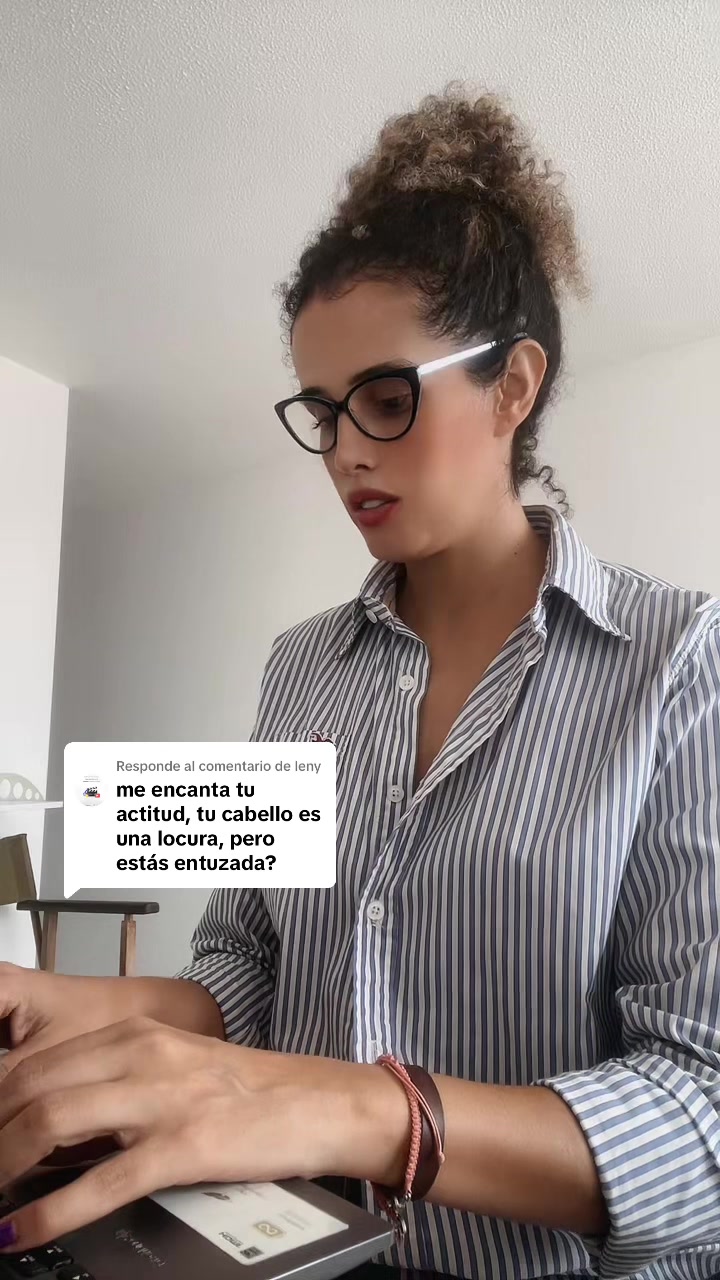 @Paula Jaramillo LA JEFA
