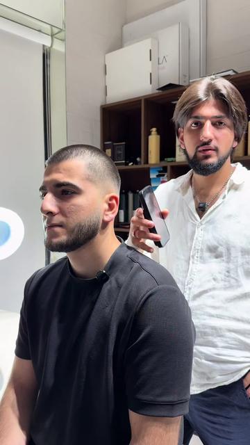 @The Gentlemen’s Barbershop