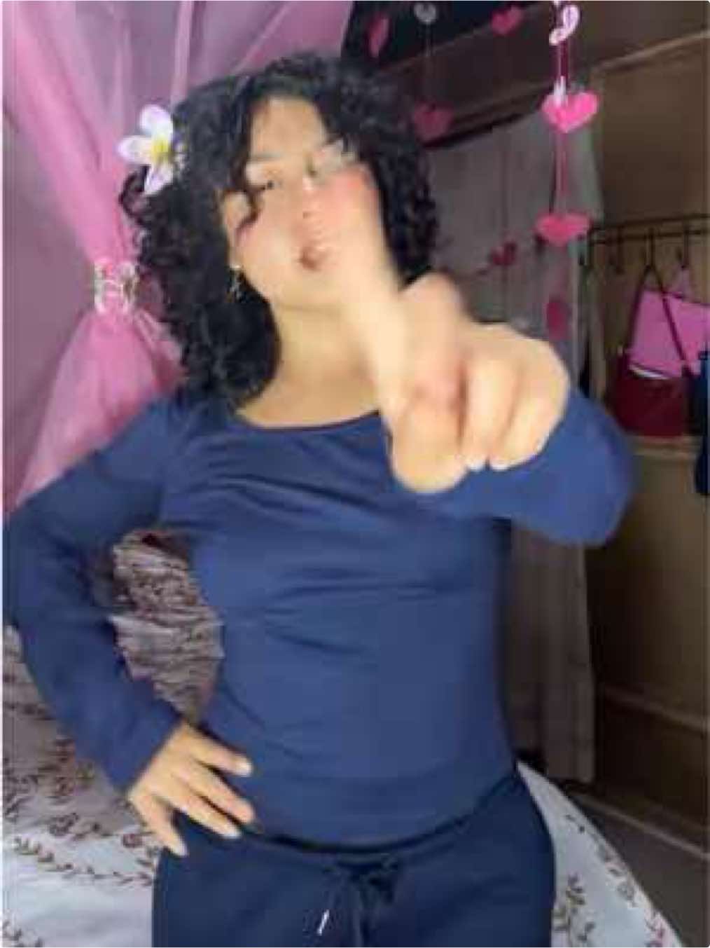 @Elii 🦆🦋