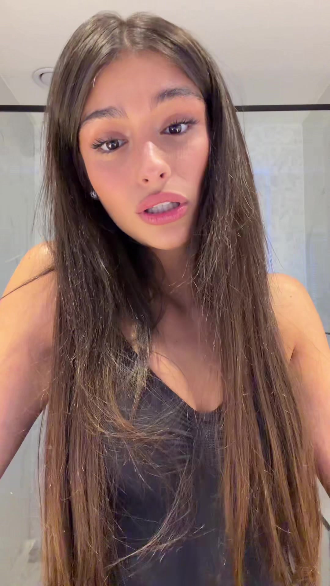 @yuviiii😎