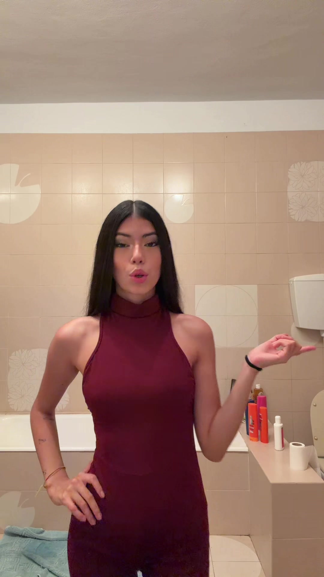 @💋🇵🇪