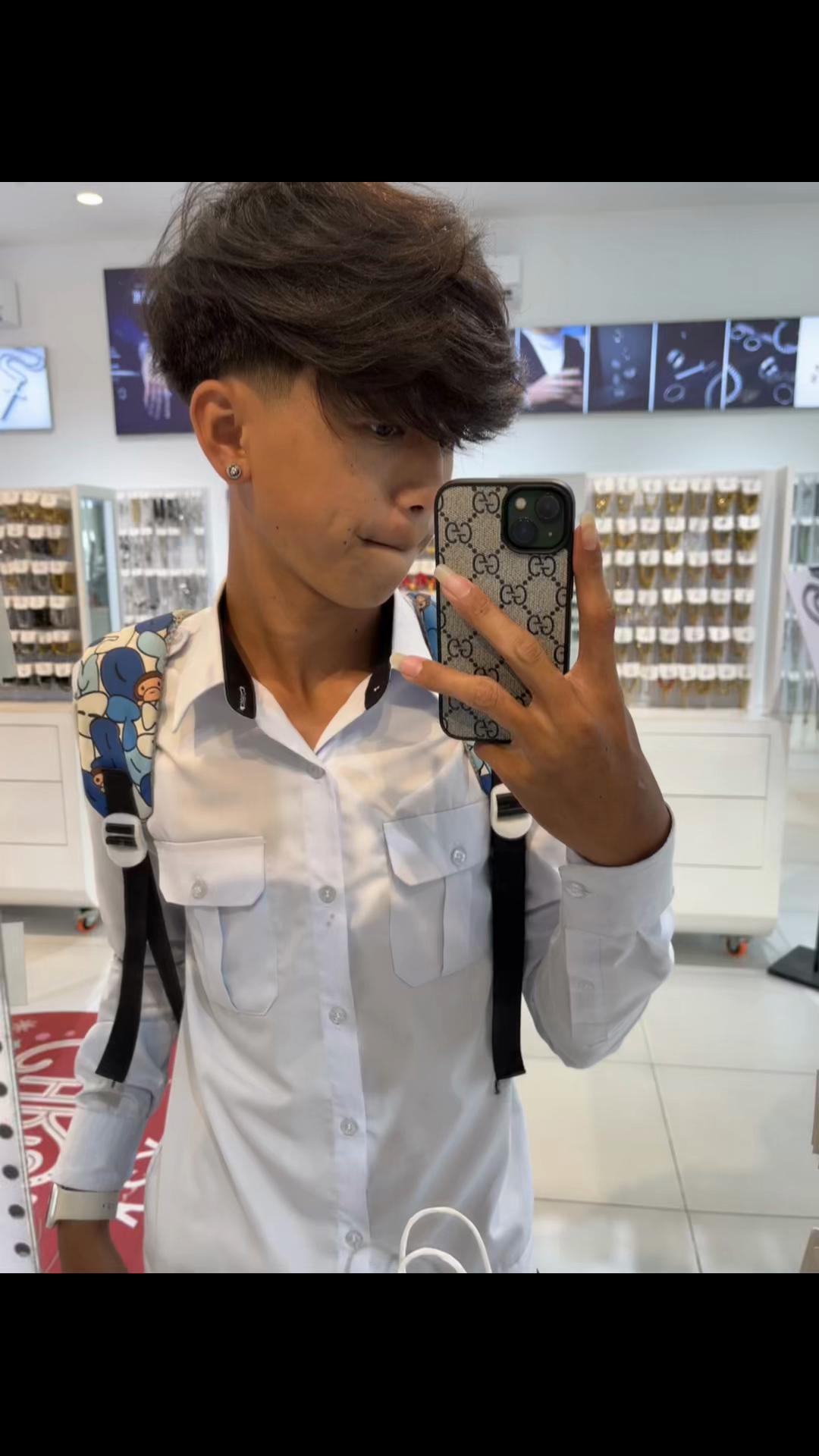 @ប្រដាប់ស្រឡាញ់🤨